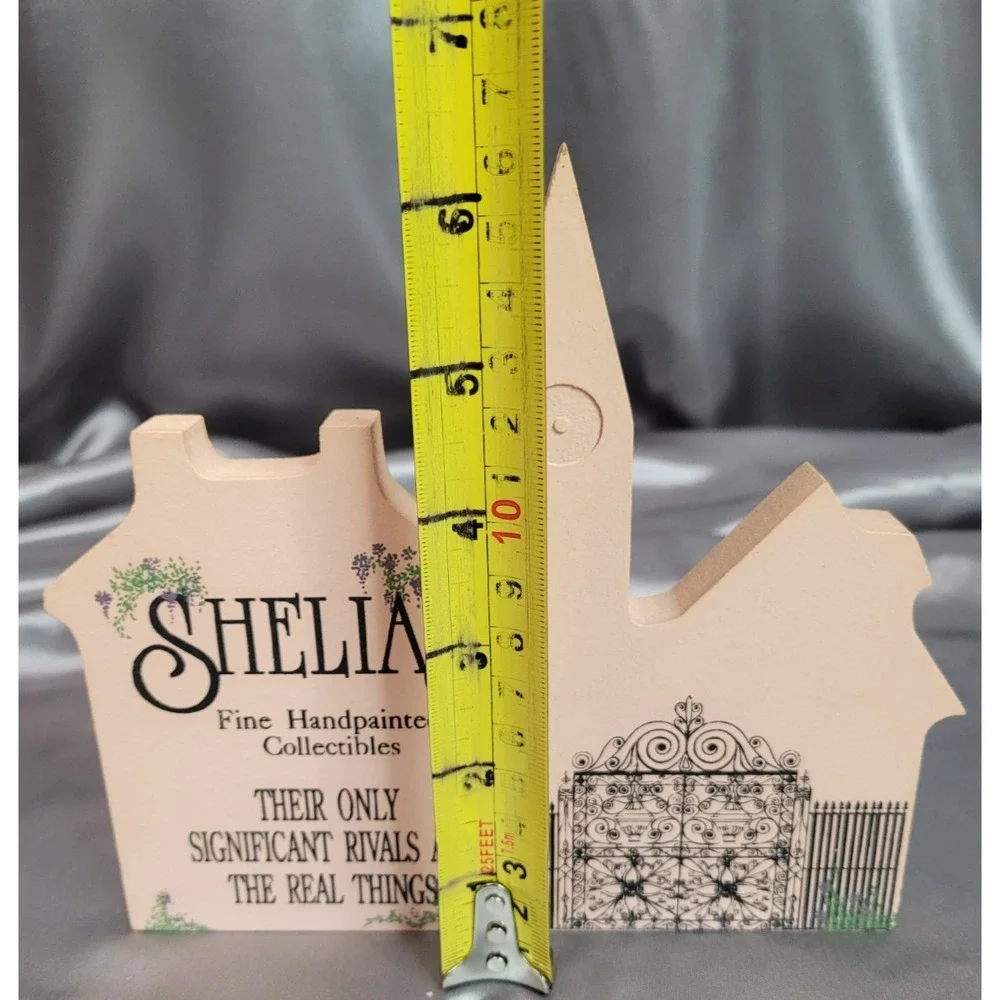 VTG Shelia's Fine Handpainted Collectibles Display Piece Wooden Sign Ivy Artwork
